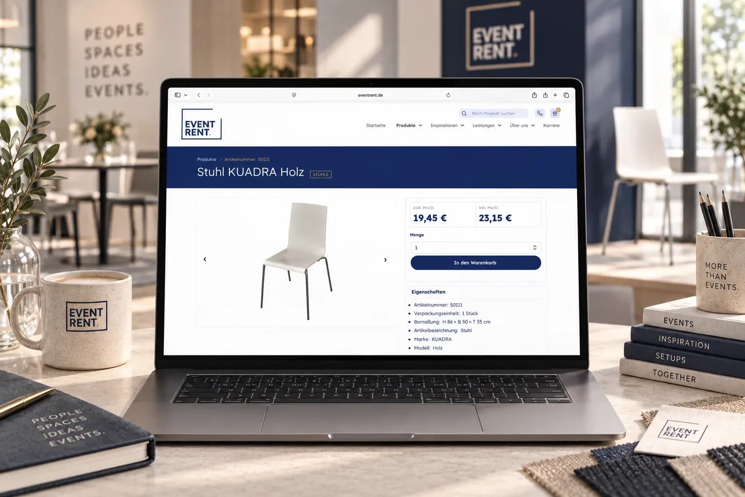 Artikeldetail Stuhl KUADRA Holz auf eventrent.de mit Mietpreis netto und brutto, Menge und Eigenschaften, dargestellt auf einem Laptop